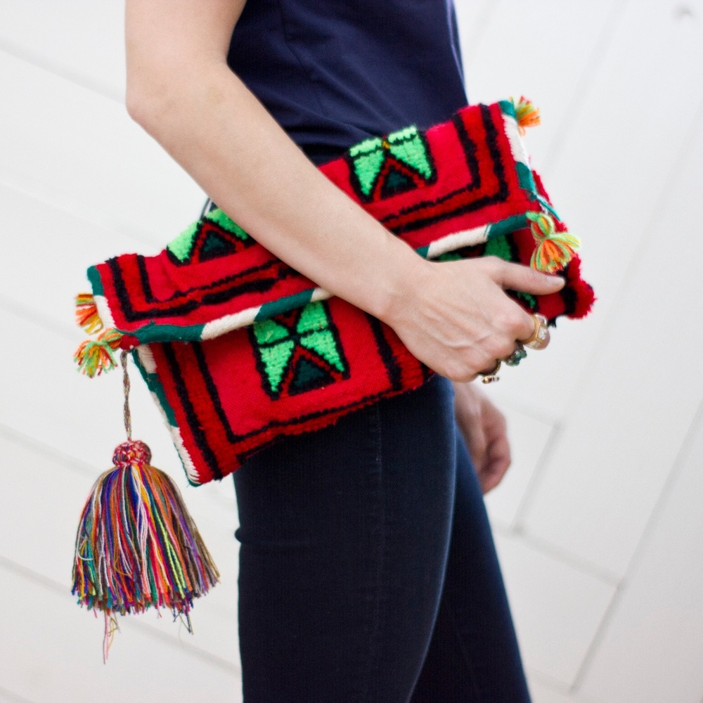Handcrafted Moroccan Kilim Clutch Bag - Picture 1 of 8